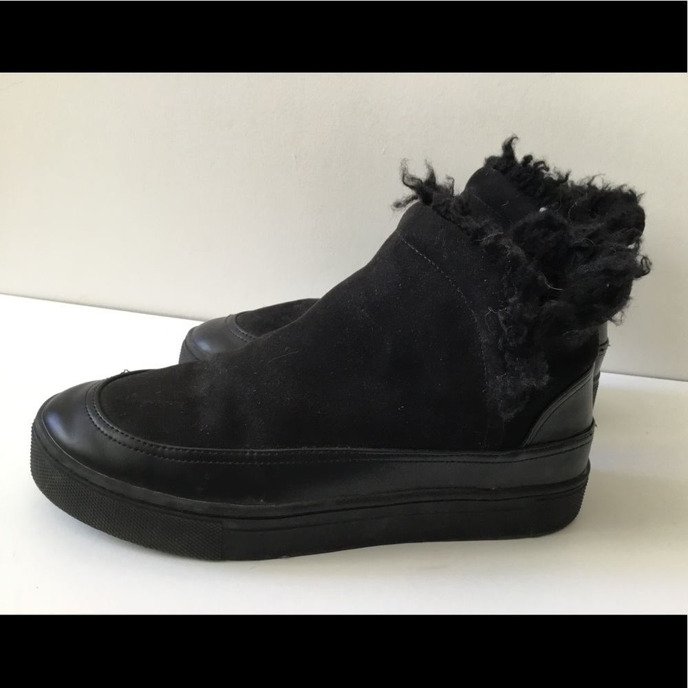 H&M Booties. Black. ankle. Worn once. Faux fur